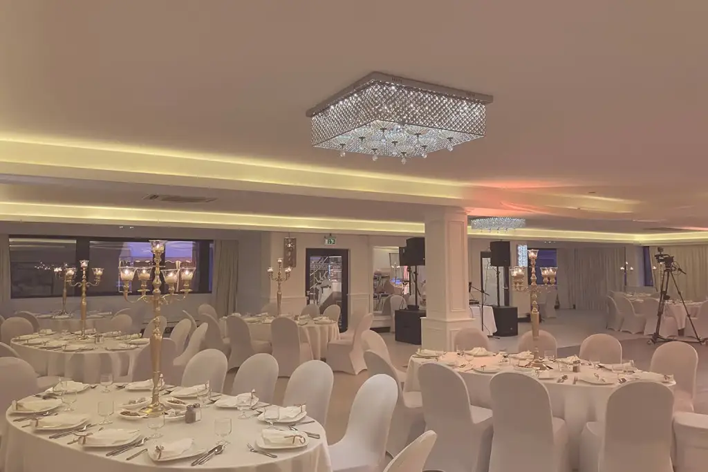 Silverhall-hamburg-location-hochzeit