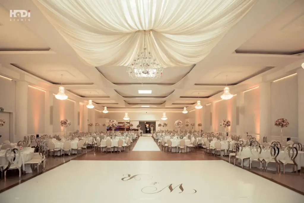 leroyal-hochzeitssaal-hamburg-location